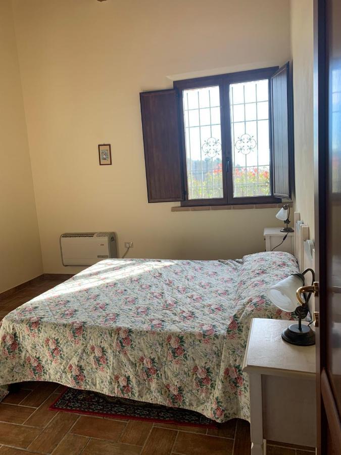 La Locanda Del Colle Bed & Breakfast Canalicchio Dış mekan fotoğraf